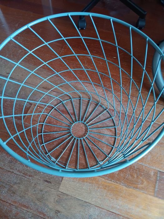 Mesa de apoio com tampa, IKEA