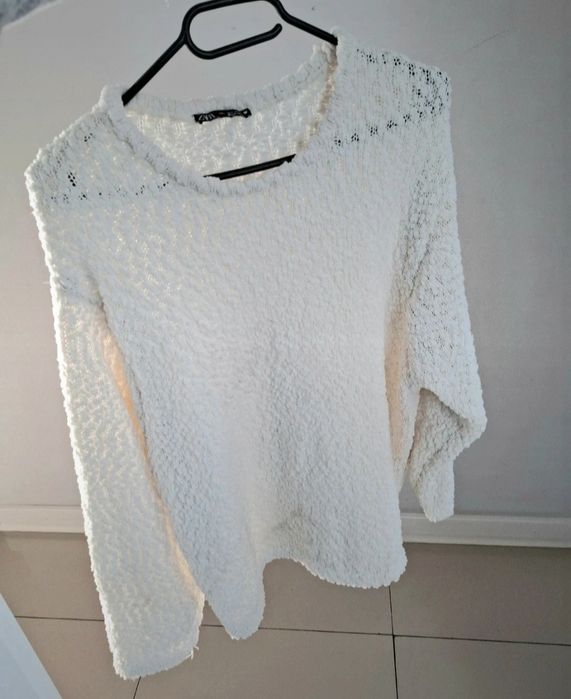 Jasny miękki sweter sweterek zara L 40