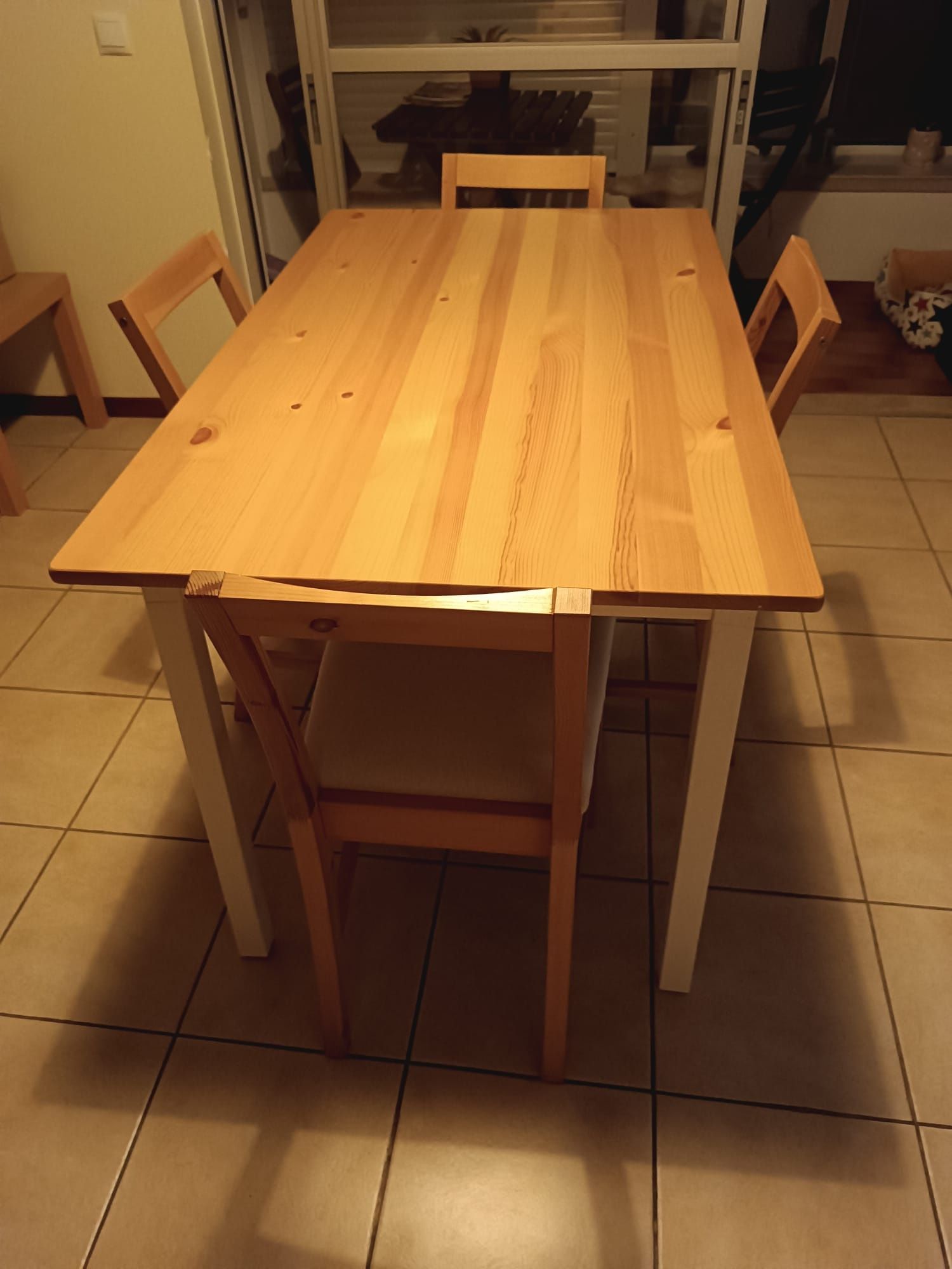 Mesa Jantar 4 lugares
