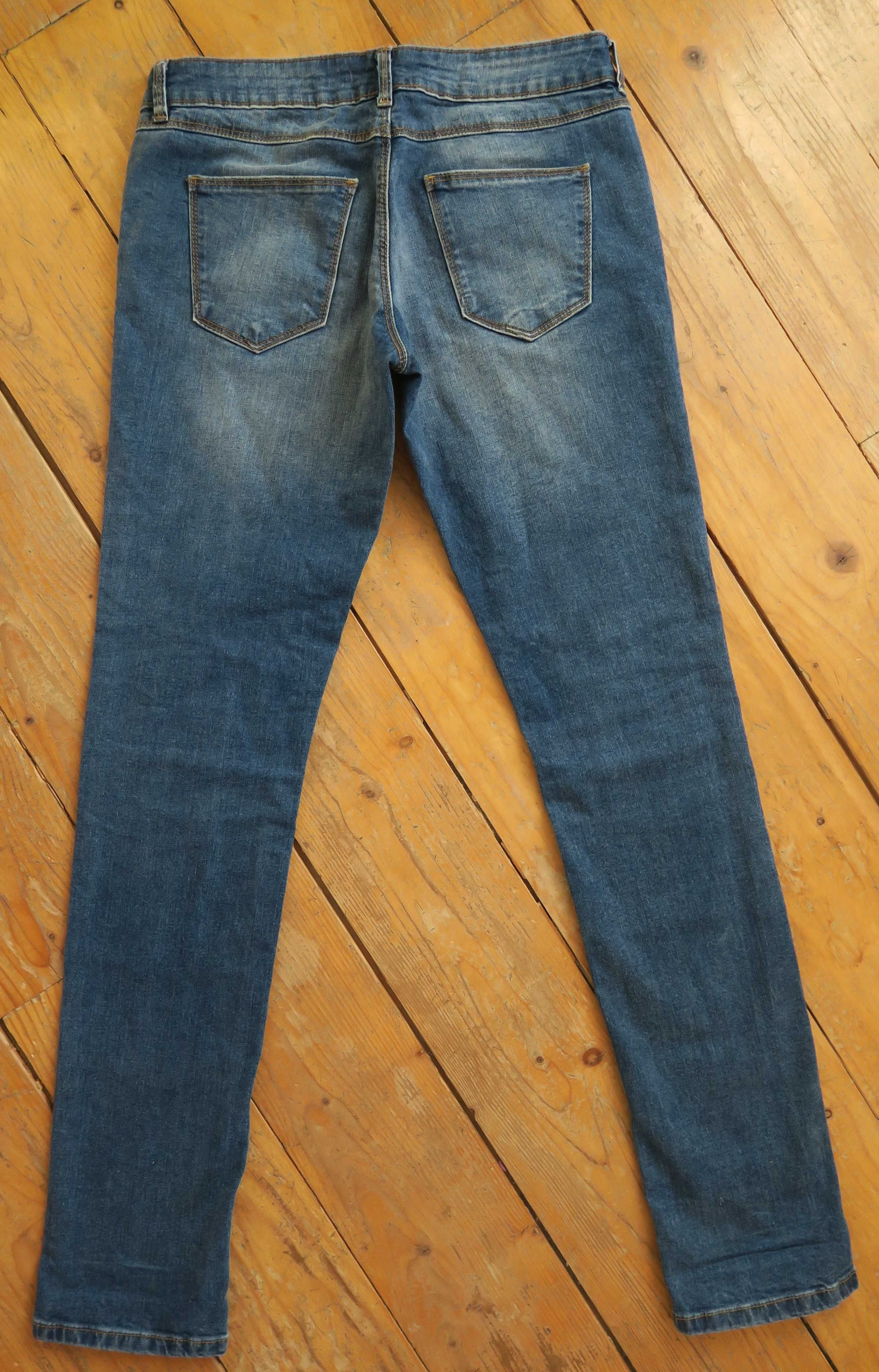 Spodnie jeansy Reserved W26 L32 regular raczej M duże S