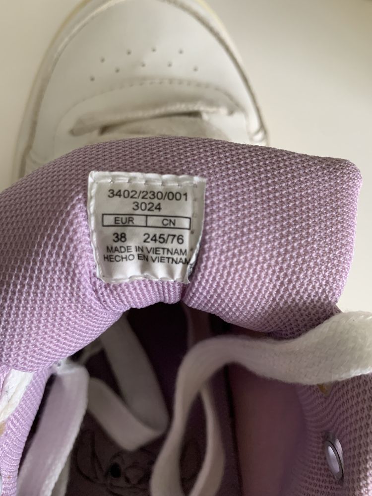 Sapatilhas stitch