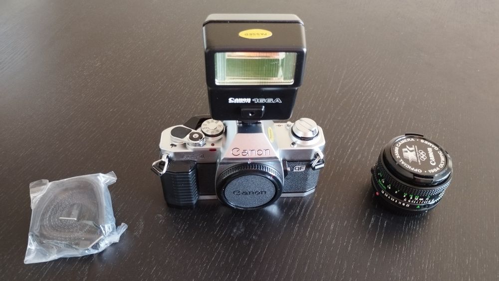 Câmara fotográfica vintage Canon AL-1 Quick Focus