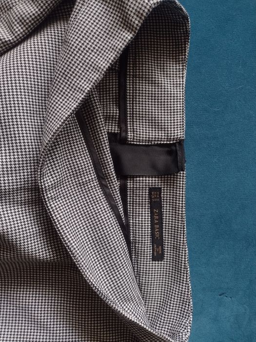 Spodnica ołówkowa Zara S jak NOWA elegancka ciekawy tył