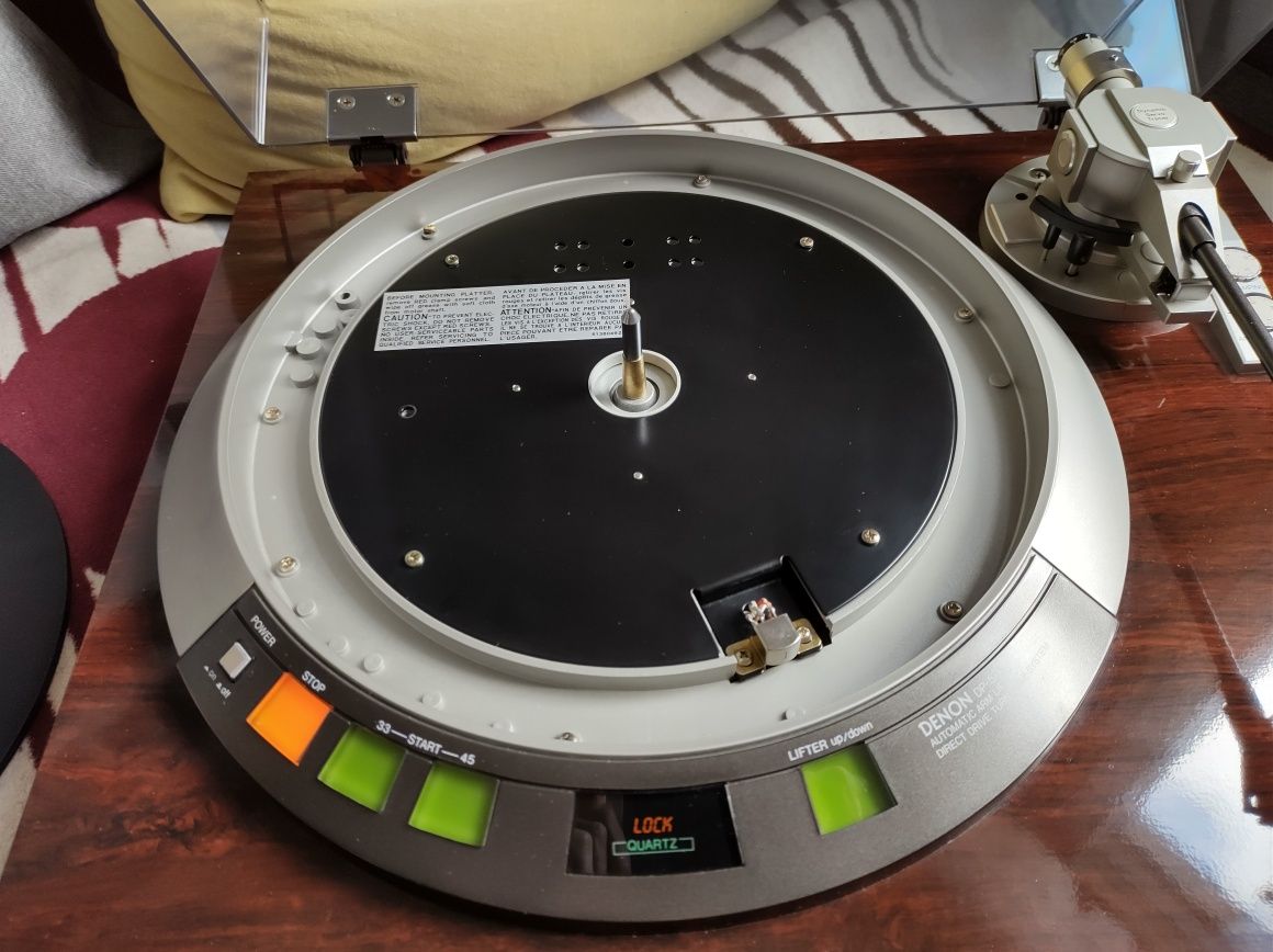 Gramofon DENON DP-57L direct drive, auto lift, quartz lock