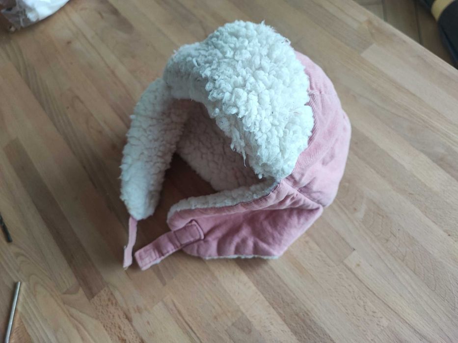 Różowa czapka uszatka dziewczęca rozmiar 52 M Sinsay pilotka 3-5 lat