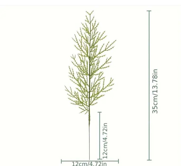 Ramos realistas de pinheiro