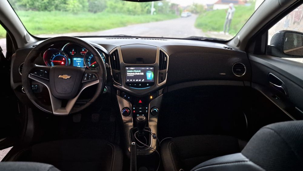 Chevrolet cruze Wagon 2.0 2013r
