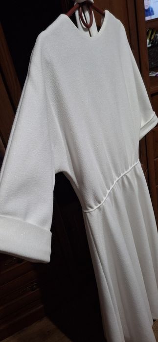 Сукня біла плаття біле святкове весільне