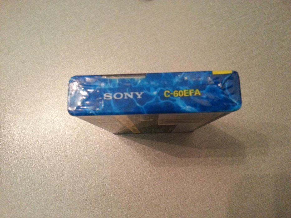 Sprzedam kasetę firmy Sony EF super. Nowa!