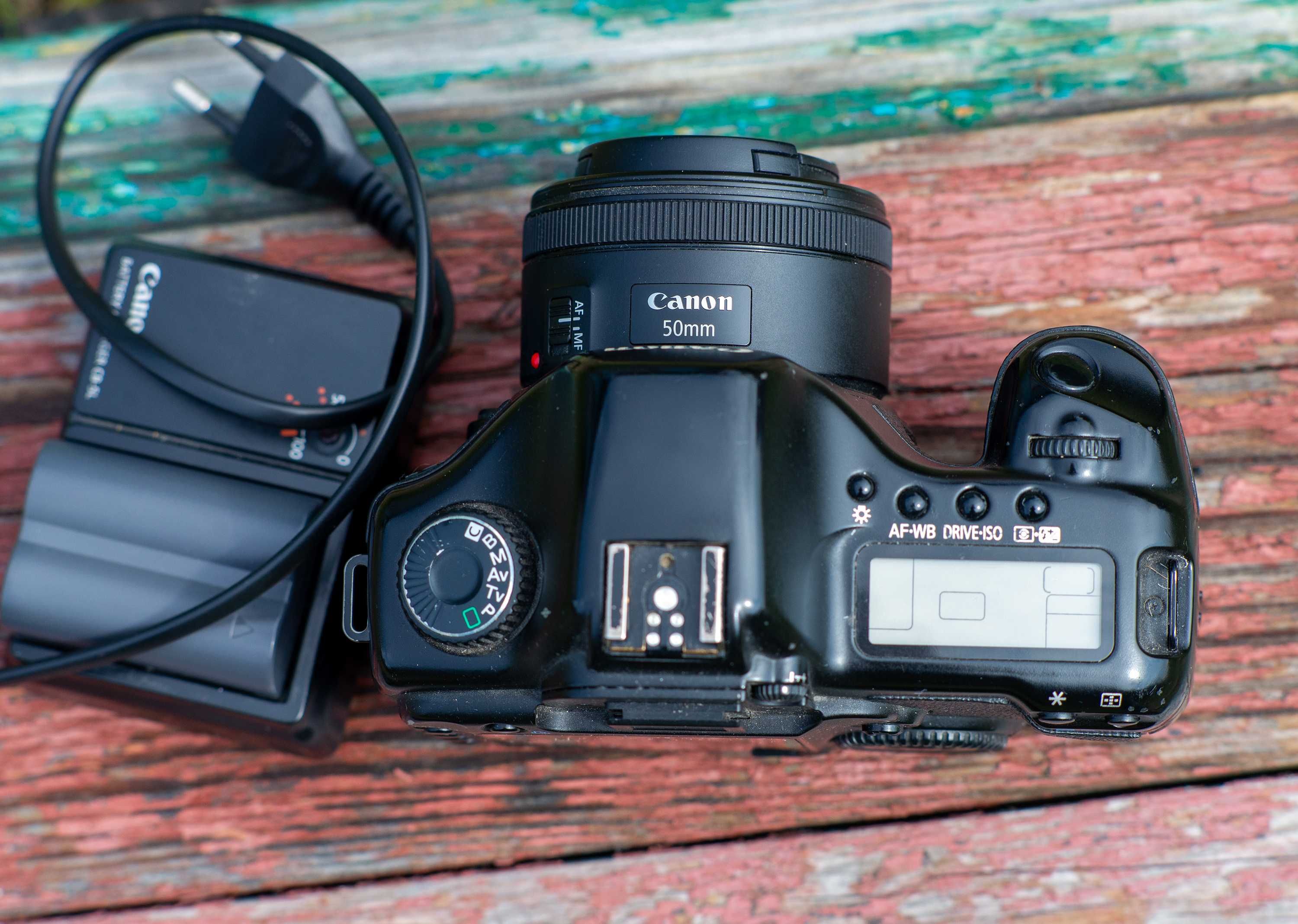 Продаю легенду: Canon 5D classic з об'єктивом 50/1,8 STM + сумка