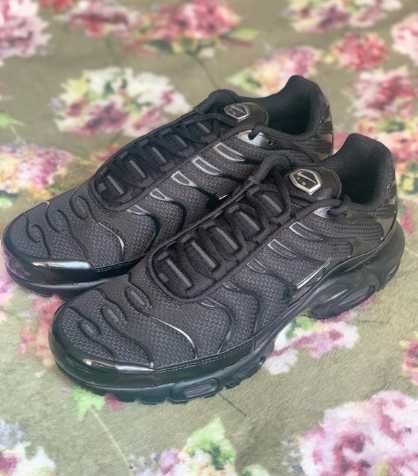 Buty Trampk Nike Air Max TN Black R.41