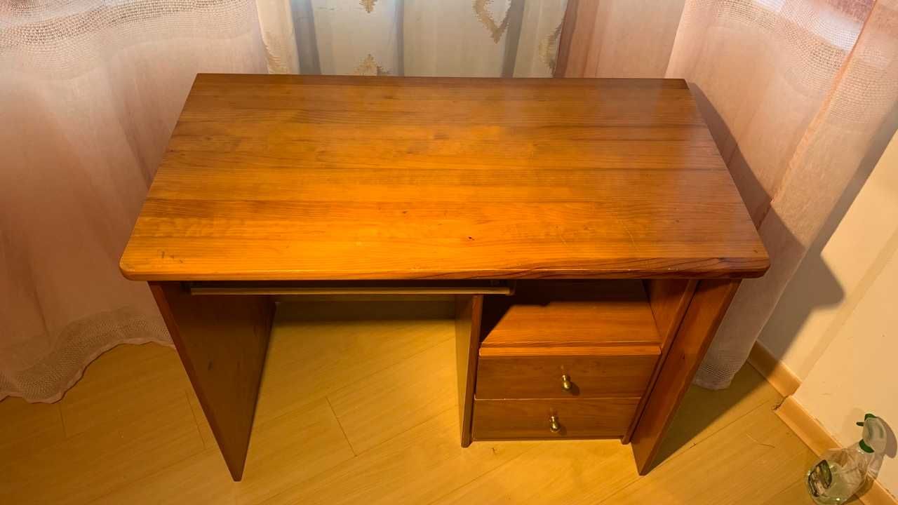 Secretaria em madeira pinho