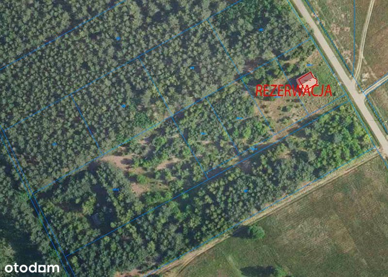 Komfortowy dom z poddaszem w pięknej okolicy!