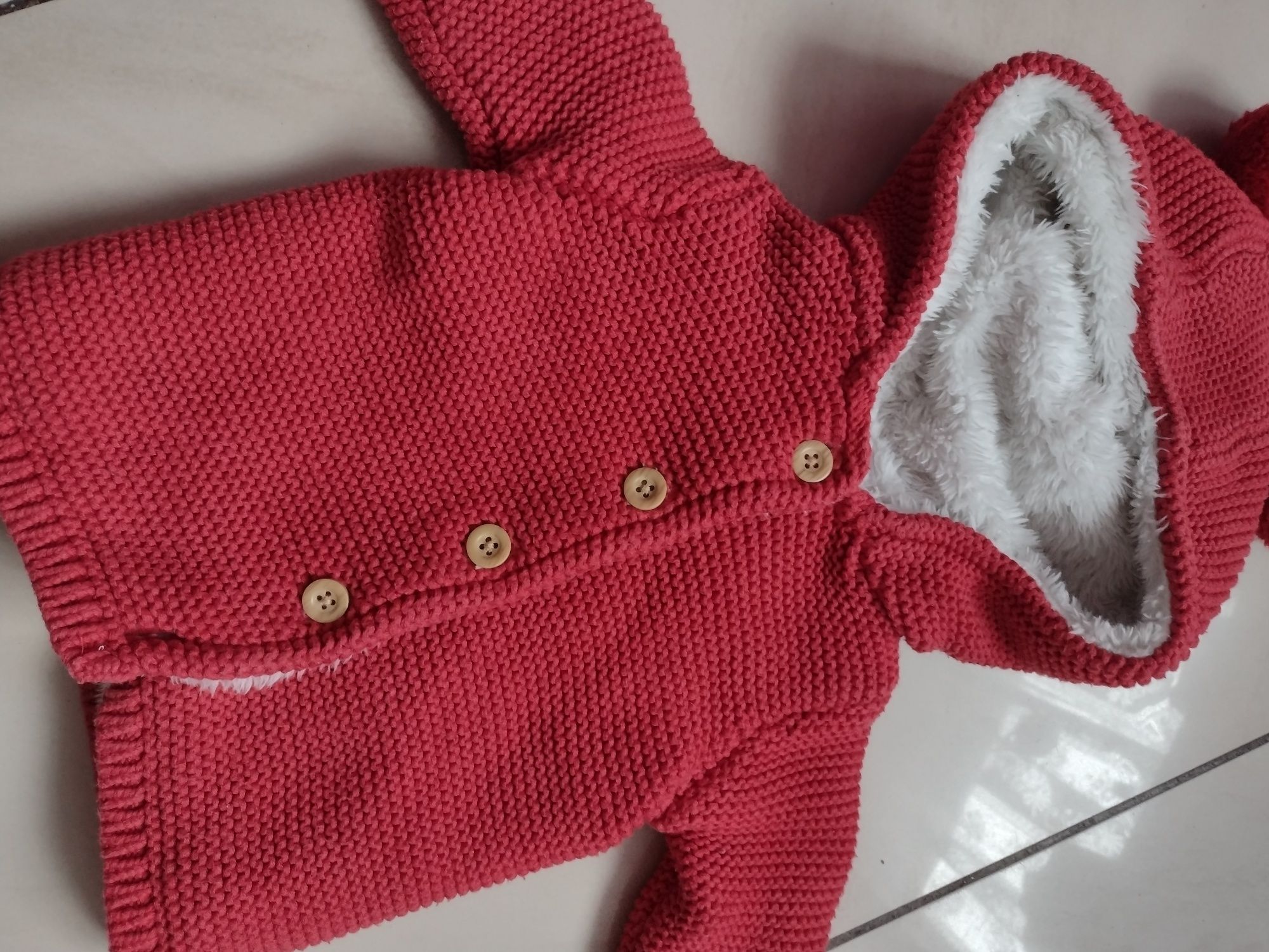 Bluza futerko ,sweterek ocieplany 0-3 miesięcy