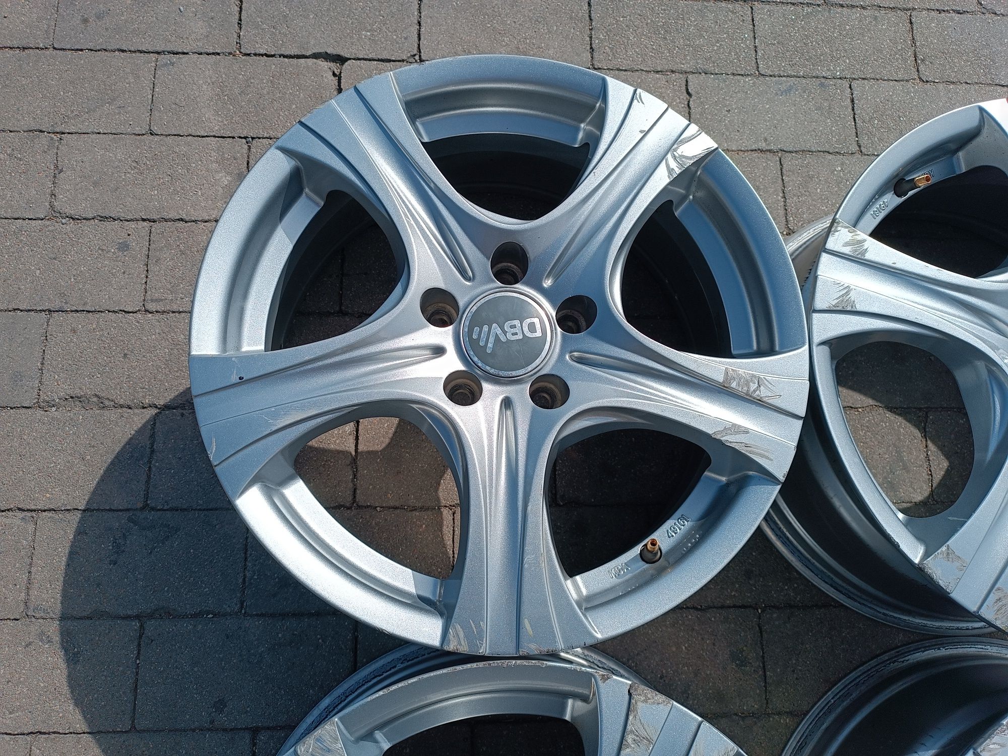 Felgi Alu Audi VW Seat Skoda 5x112 ET45 7.5J17