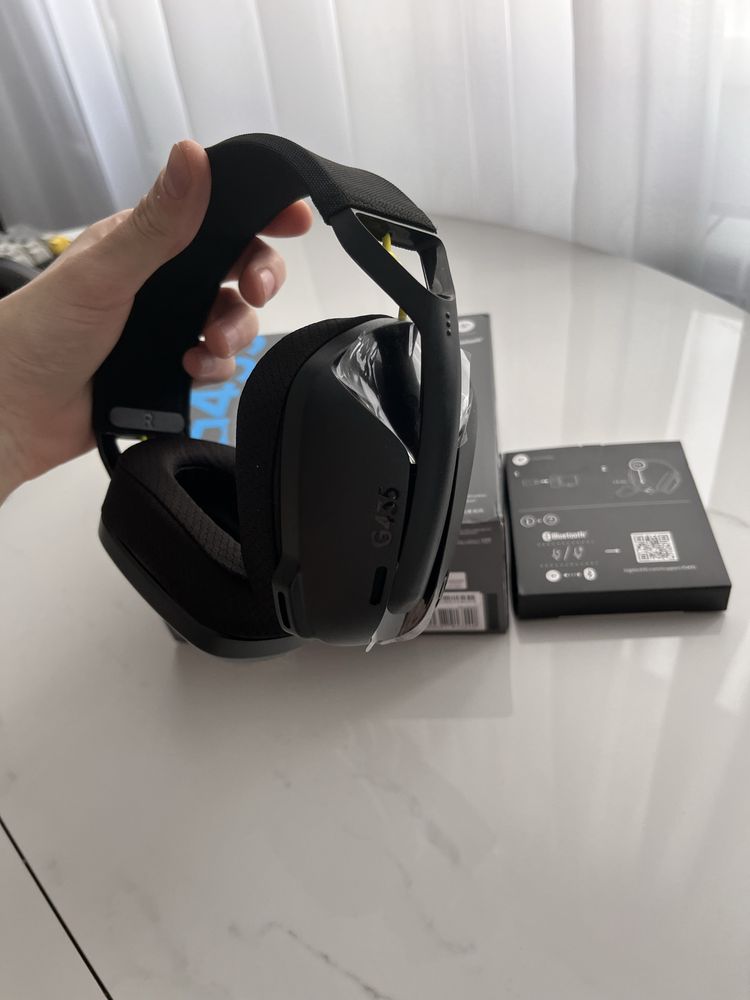 Наушники Logitech G435 беспроводные (новые)