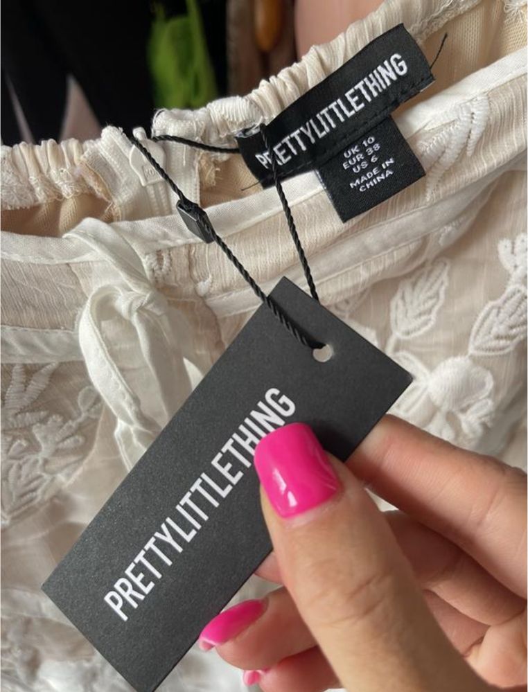 Мереживний ромпер PLT комбінезон Prettylittlething