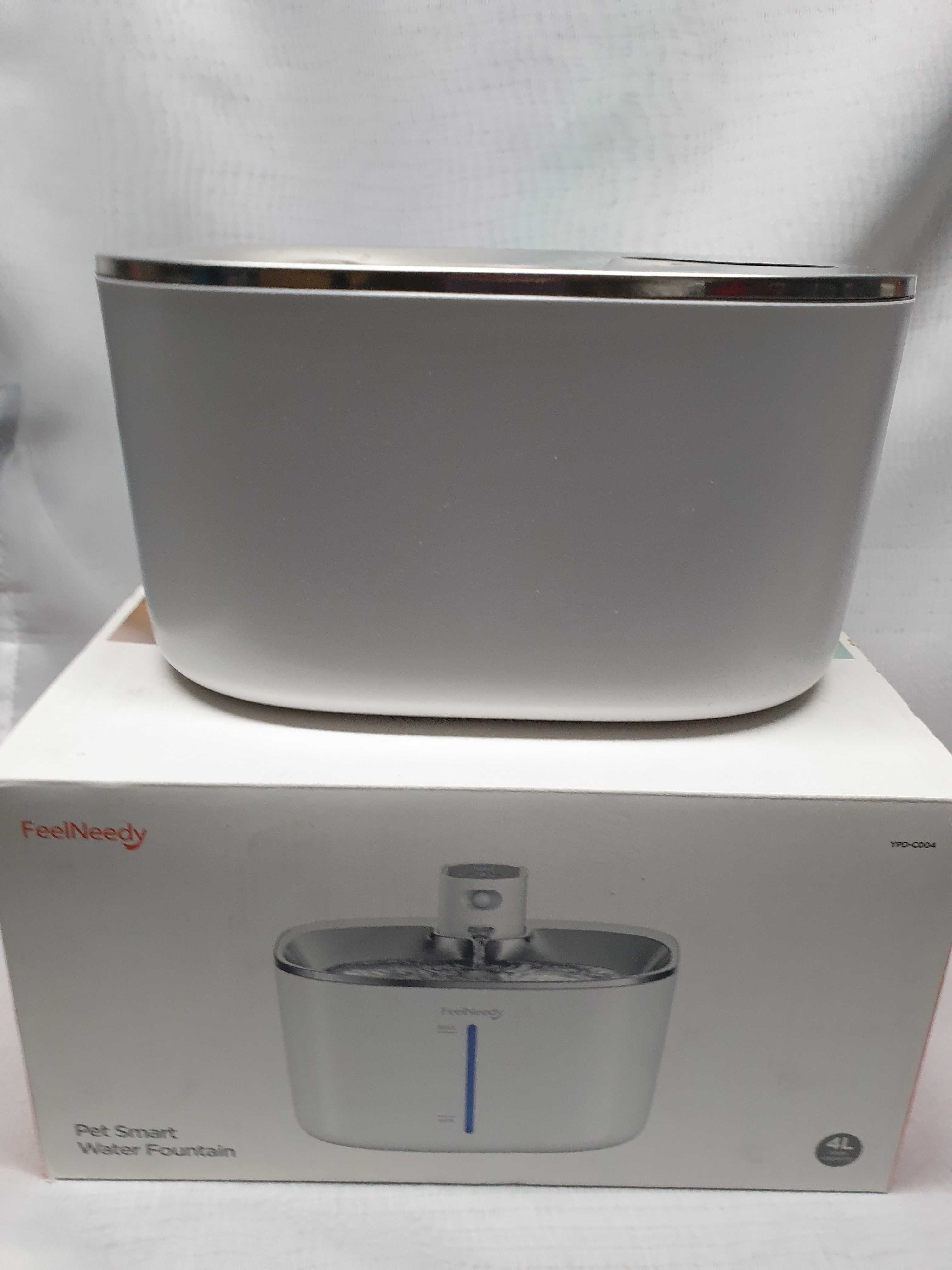 Poidełko z fontanną FEELNEEDY Białe 4000 ml