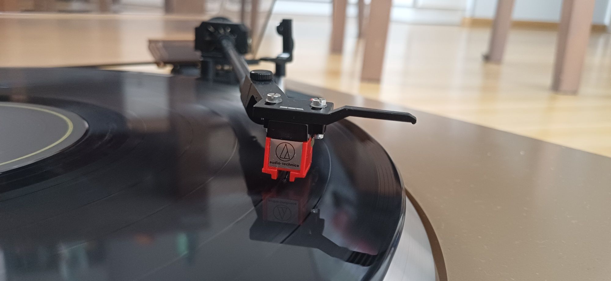 Gramofon Marantz JJ 2000