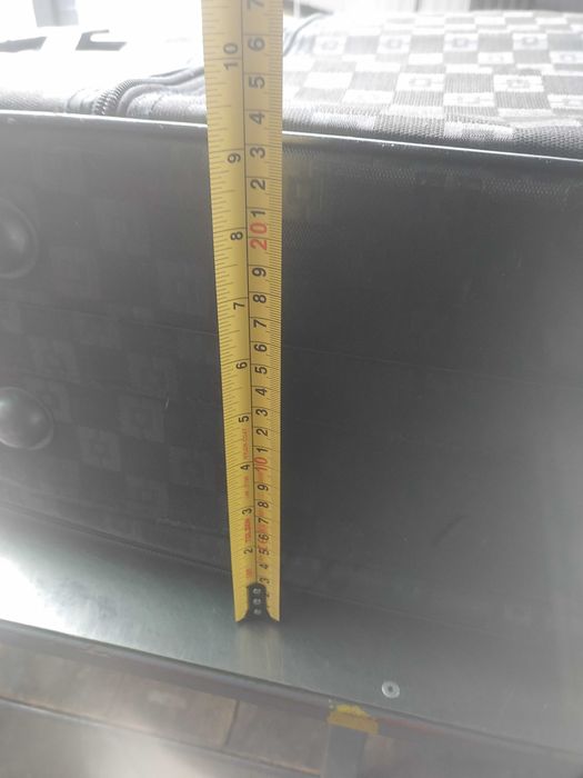 чемодан на колесах большой