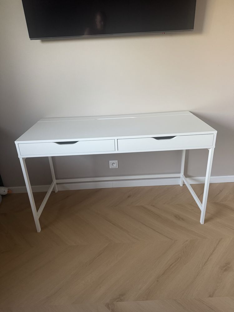 Biurko Toaletka biała 132x58