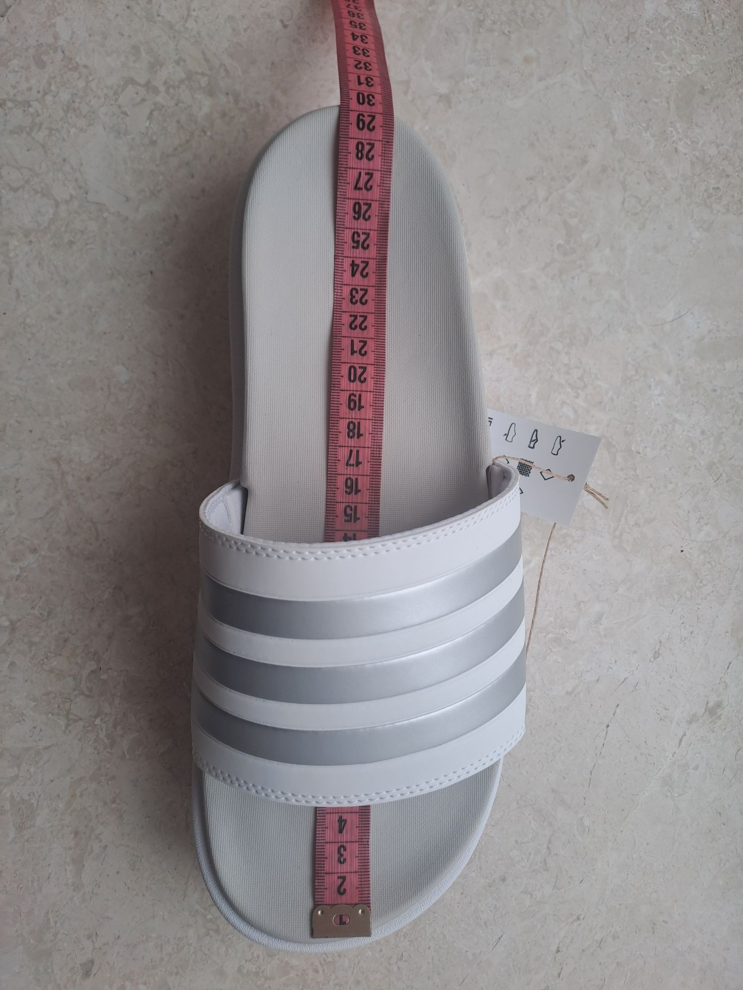 Шльпанці Adidas 42 розмір
