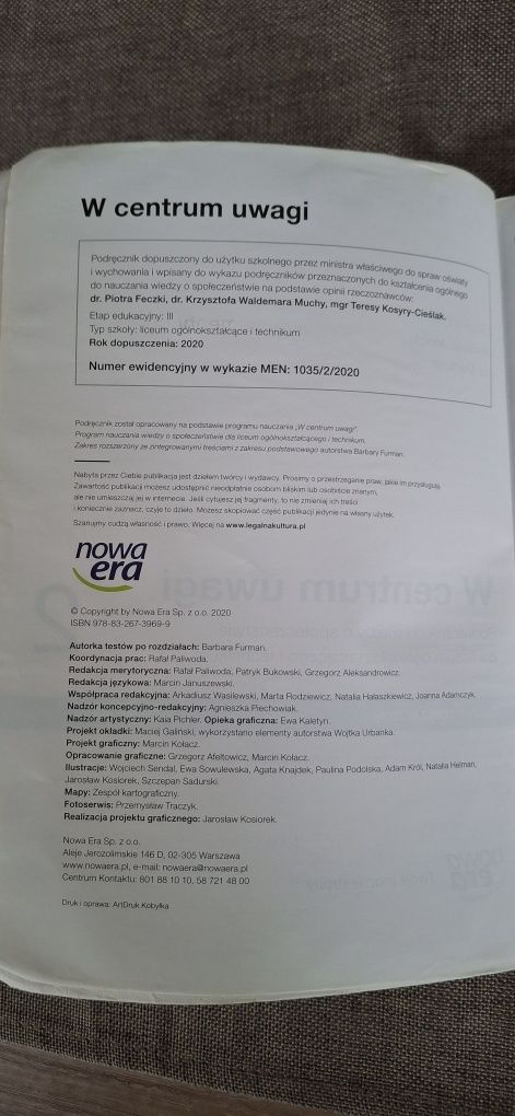 W centrum uwagi zakres rozszerzony  2