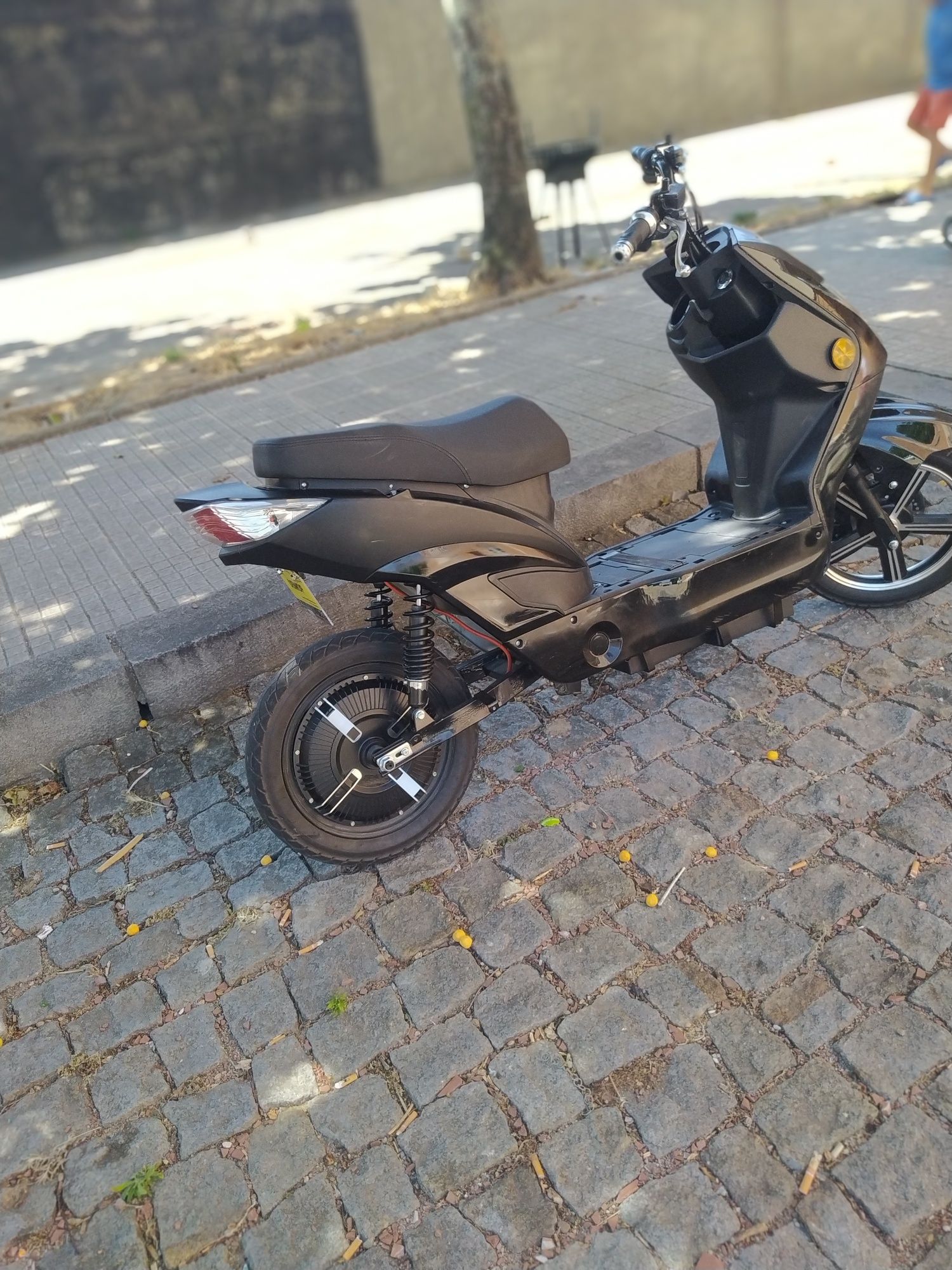 Troco mota elétrica