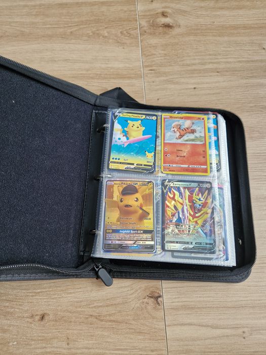 Album z kartami pokemon