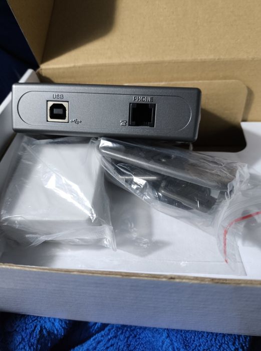 Модем D-Link DU-562M
D-Link DU-562M — це з