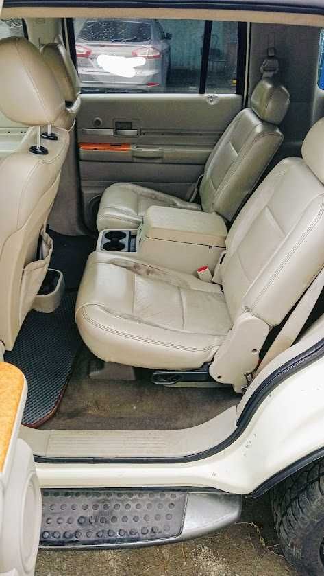 CHRYSLER Aspen  5.7 V8    4WD