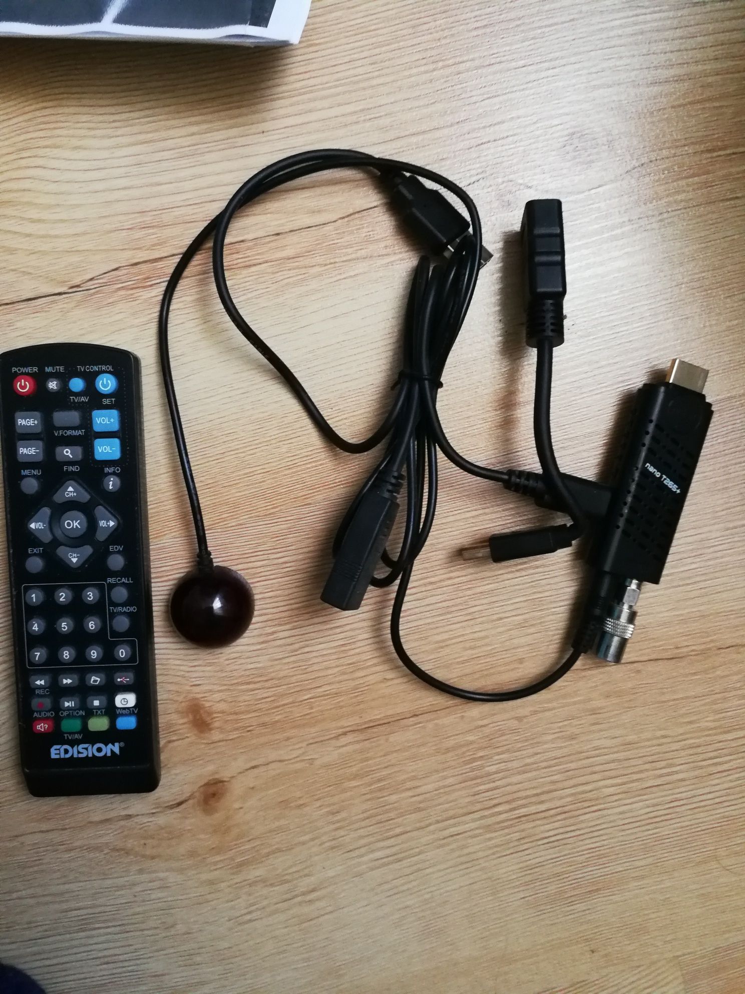 Telewizor Sharp 22 cale