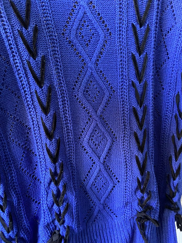 chabrowy sweter z wiązaniami, granatowy sweter oversize