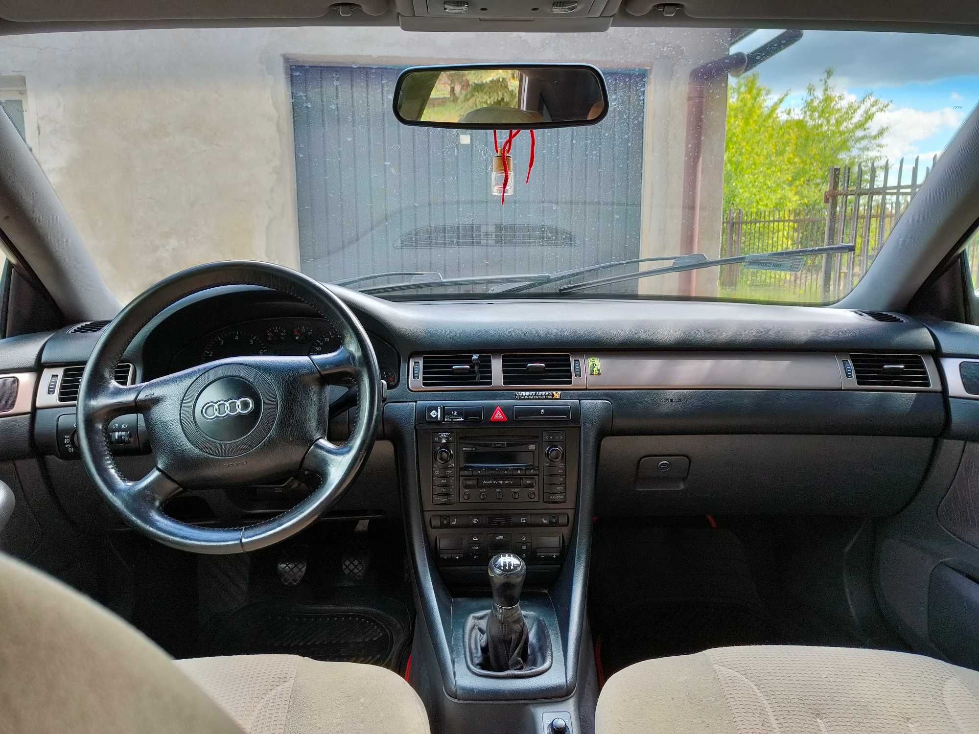 Sprzedam Audi A6 C5 2.4 z gazem, doinwestowany,  długie opłaty.
