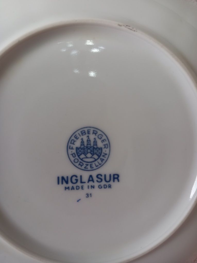 Spodek podstawka  talerz niebieski pod filiżankę porcelana