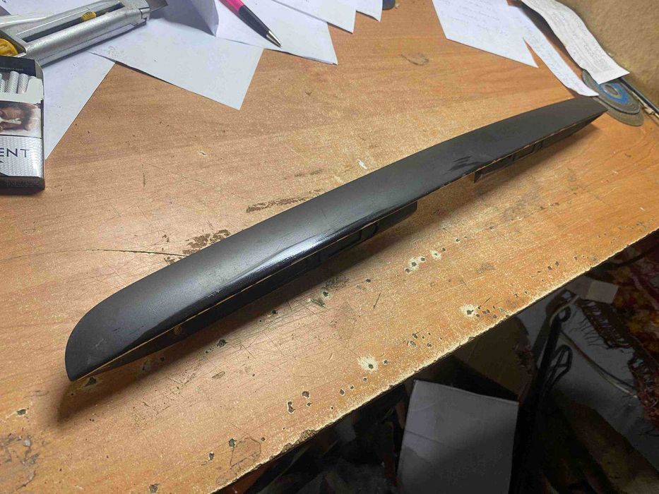 Планка підсвітки номера ручка кришки ляди багажника Мерседес w163 ML