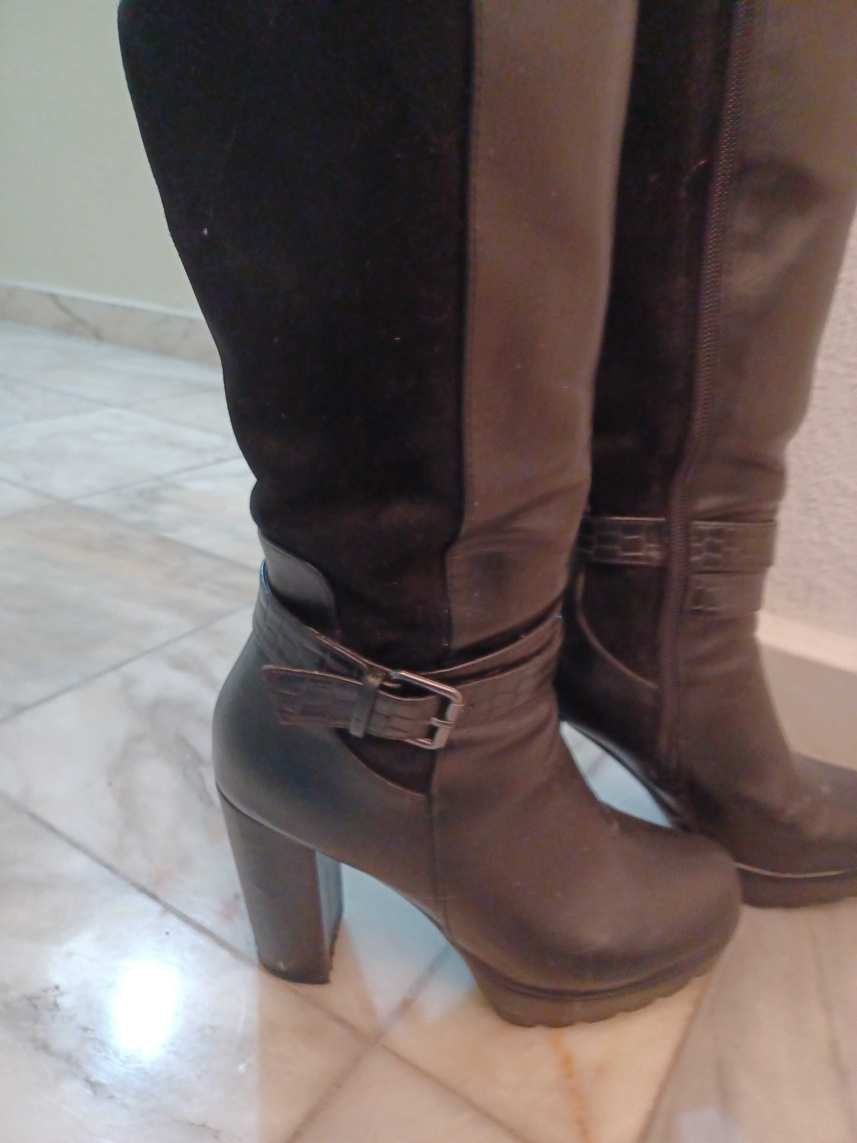 Botas pretas n°37