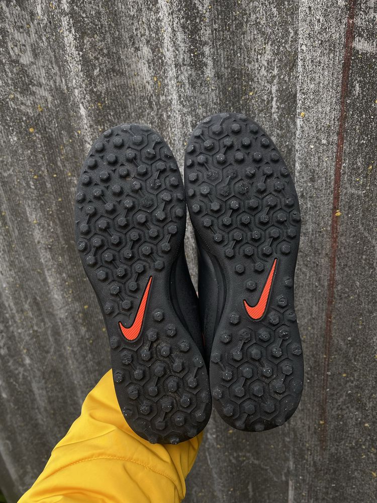 Сороконожки бутсы футзалки Найк сороконожки Nike Magista Ola II