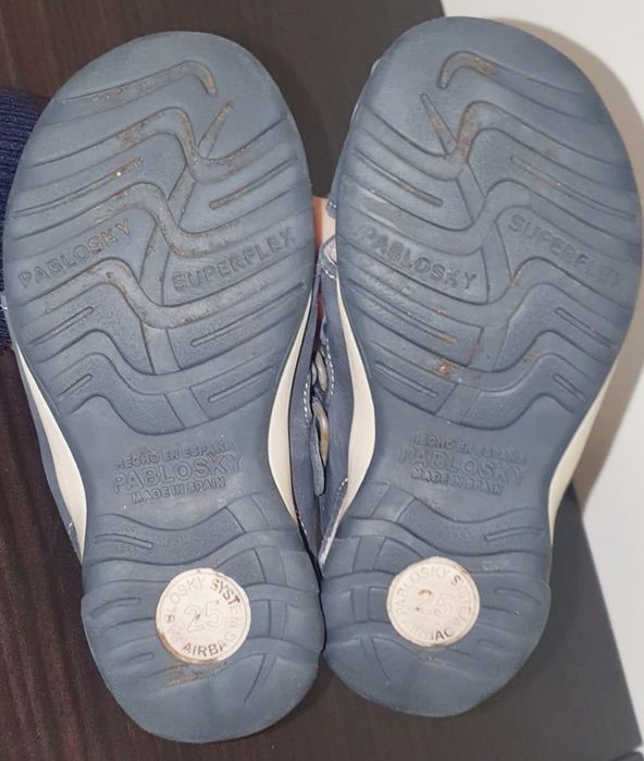 Sandalias menino