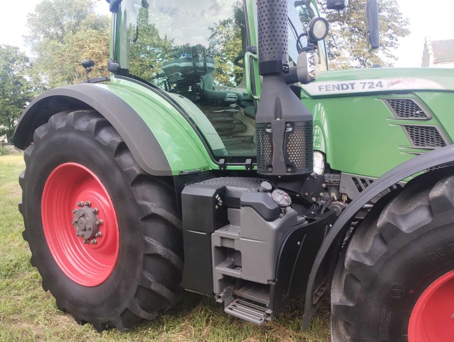 Fendt724,718,720, PROFI PLUS,nawigacja,super opony i stan rok 2014