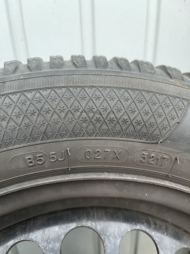 Felgi stalowe 5x100 z oponami zimowymi 185/60 R15  Audi Seat Skoda VW