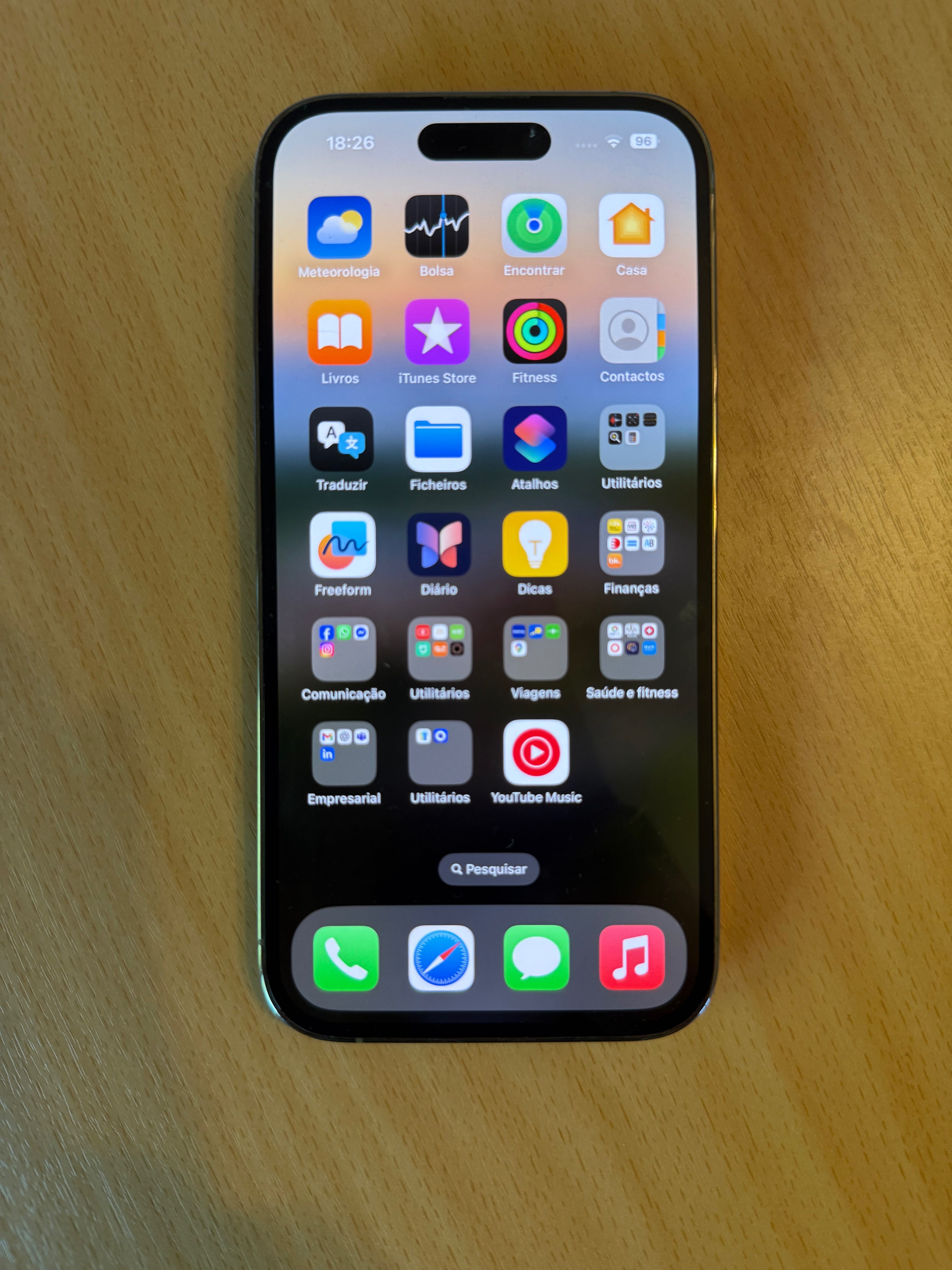 iPhone 14 Pro 128GB Dourado