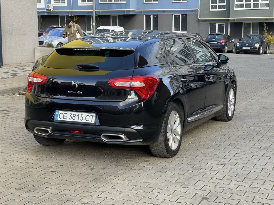 Ds5 гібрид/дизель ПОВНИЙ ПРИВІД 200к.с