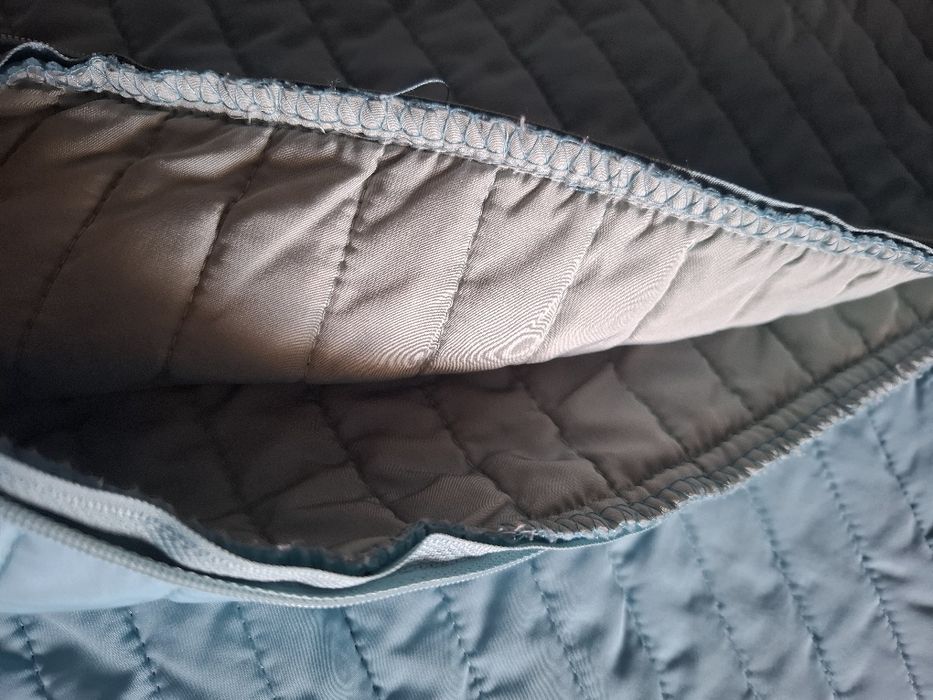 Colcha edredom Ikea casal King e 2 almofadas