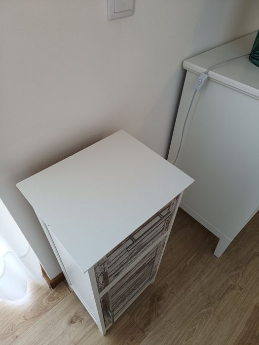 Móvel de WC ou cozinha