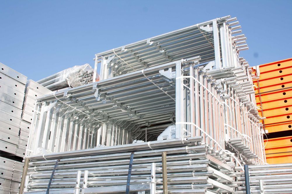 Gotowy zestaw rusztowanie P70 typu Plettac Pletak 93m2