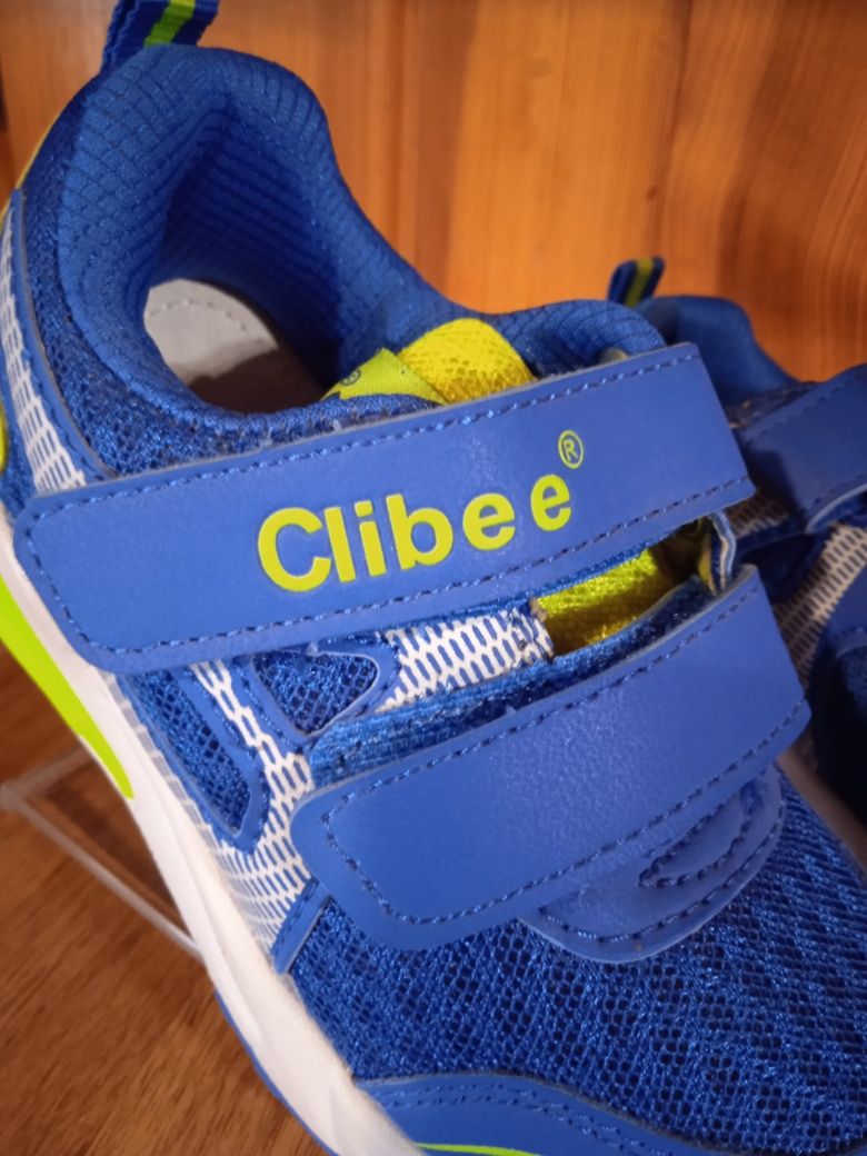 Кросівки clibee 25р