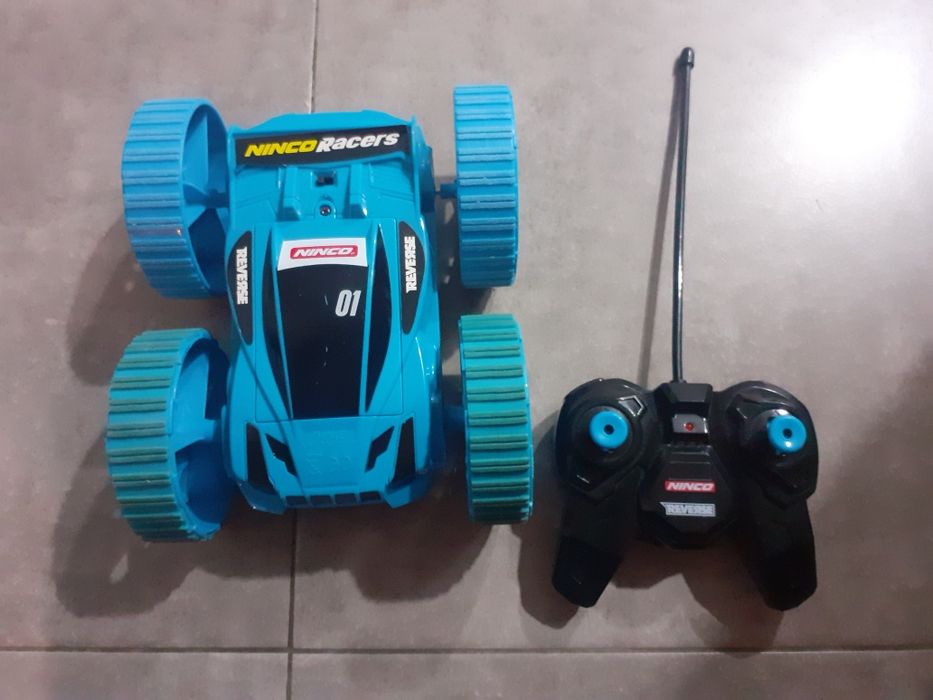 Carro telecomandado
