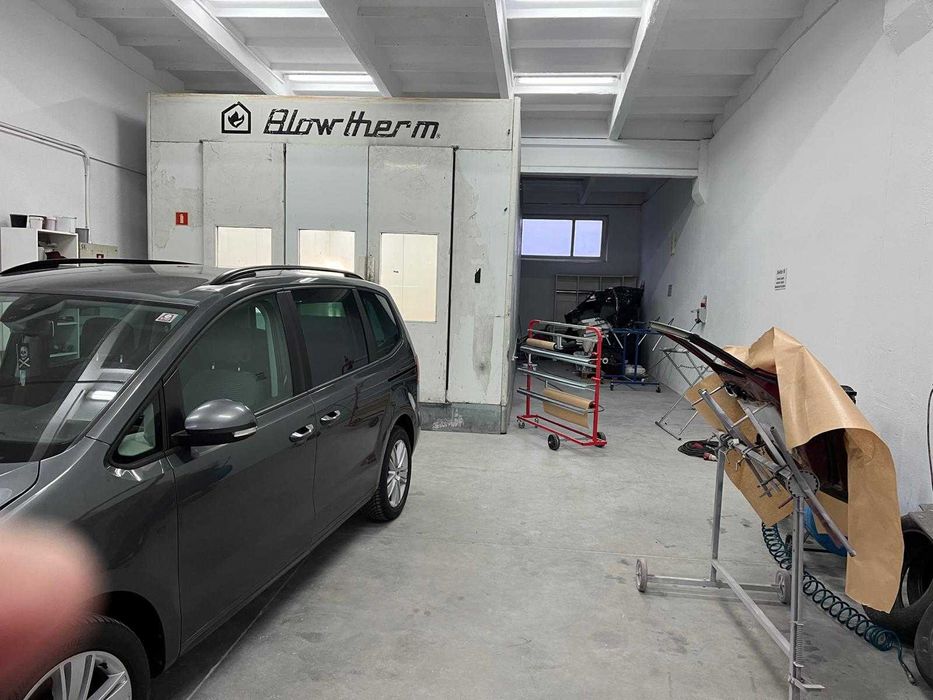 Sprzedam halę 1500m2