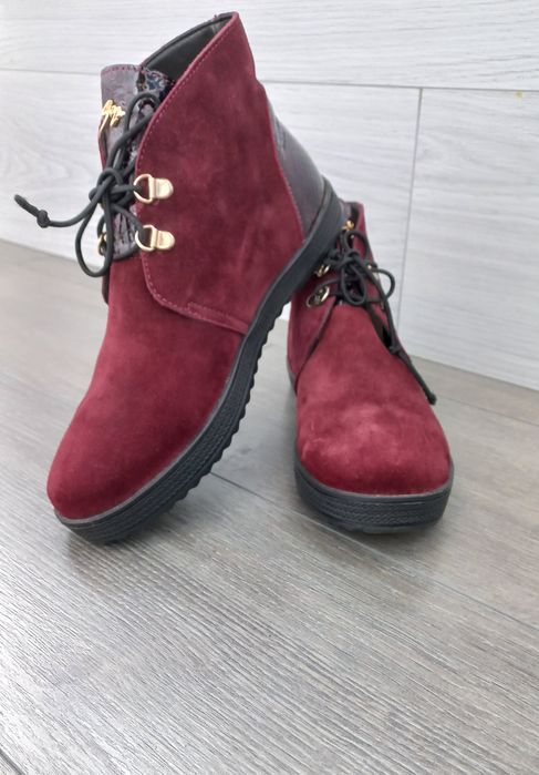 Зимові жіночі черевички